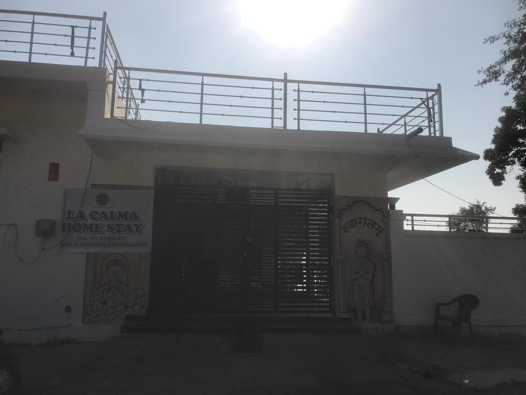 La Calma Homestay Khajuraho Exterior photo
